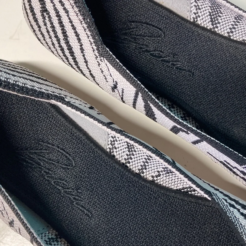 Bacia Knit Ballet Flats Womens Size 9 Machine Washable Zebra Striped Shoes